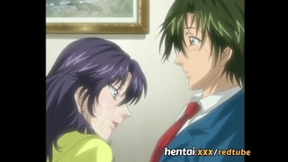 Ненасытная зрелая мамаша приглашает своего молодого сына в постель и дарит ...