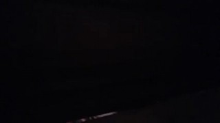 Молодая мама устремилась к спящему сыну в комнату, готовая сыграть с ним.