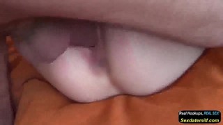 Брат страстно занимается сексом со своей сестрой, записывая их домашнюю интимную встречу на камеру.